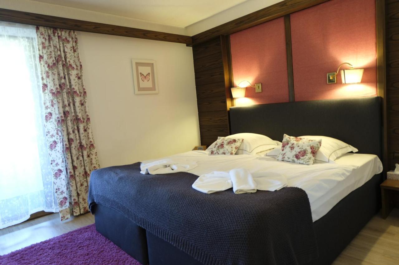 Hotel-Restaurant Zum Hirschhaus Inklusiv Chiemgaukarte Ruhpolding Extérieur photo