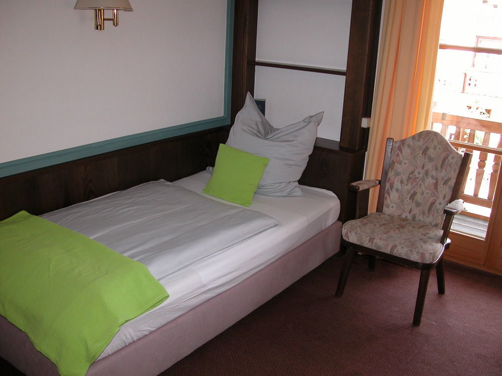 Hotel-Restaurant Zum Hirschhaus Inklusiv Chiemgaukarte Ruhpolding Extérieur photo