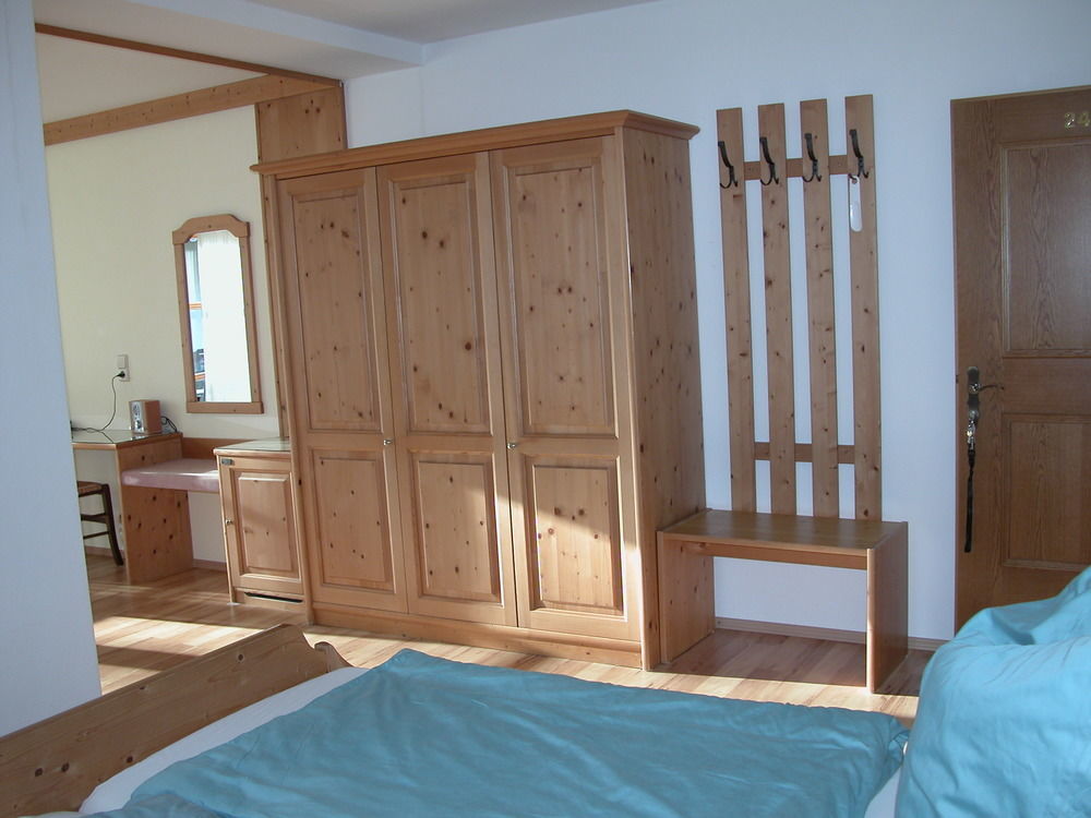 Hotel-Restaurant Zum Hirschhaus Inklusiv Chiemgaukarte Ruhpolding Extérieur photo